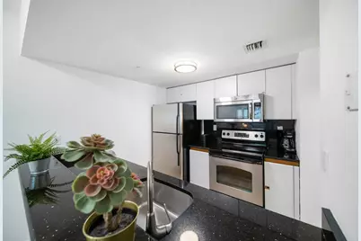 834 Ocean Drive #406, Miami Beach, FL 33139 - Photo 4