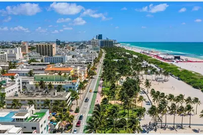 834 Ocean Drive #406, Miami Beach, FL 33139 - Photo 2