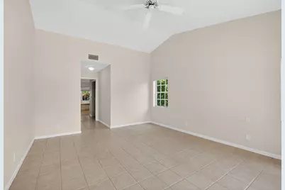6180 Golf Villas Drive, Boynton Beach, FL 33437 - Photo 20