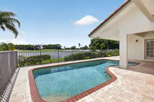 6180 Golf Villas Dr, Boynton Beach, FL 33437 - Photo 24