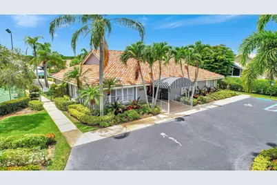 6180 Golf Villas Drive, Boynton Beach, FL 33437 - Photo 28