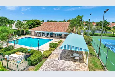 6180 Golf Villas Drive, Boynton Beach, FL 33437 - Photo 32