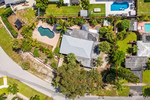 2298 NE 4th Ave, Boca Raton, FL 33431 - Photo 2
