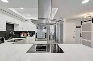 600 Three Islands Boulevard, Hallandale Beach, FL 33009 - Photo 10