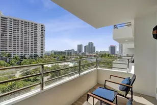 600 Three Islands Boulevard, Hallandale Beach, FL 33009 - Photo 2