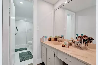 600 Three Islands Boulevard #615, Hallandale Beach, FL 33009 - Photo 22