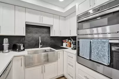 600 Three Islands Boulevard #615, Hallandale Beach, FL 33009 - Photo 6