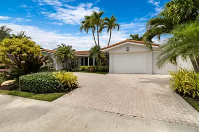 2031 NE 62nd Court, Fort Lauderdale, FL 33308 - Photo 2