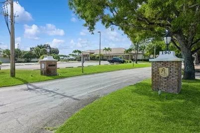 116 Palm Circle, Atlantis, FL 33462 - Photo 6