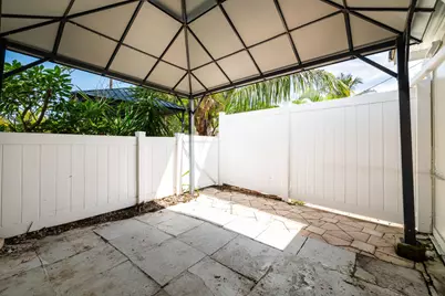 2298 NE 4th Avenue, Boca Raton, FL 33431 - Photo 18