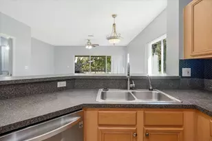 4543 Palmbrooke Cir, West Palm Beach, FL 33417 - Photo 8