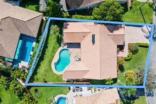 10885 NW 6th St, Coral Springs, FL 33071 - Photo 2