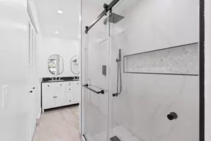 10885 NW 6th St, Coral Springs, FL 33071 - Photo 20