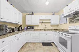 3108 Mura Dr, Fort Pierce, FL 34982 - Photo 8