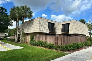 5718 57th Way, West Palm Beach, FL 33409 - Photo 2