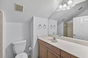 814 Carolina Cir SW, Vero Beach, FL 32962 - Photo 22