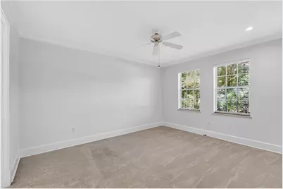 814 Carolina Circle SW, Vero Beach, FL 32962 - Photo 12