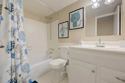 305 N Pompano Beach Boulevard #1403, Pompano Beach, FL 33062 - Photo 14