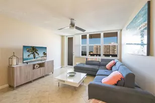 305 N Pompano Beach Blvd, Pompano Beach, FL 33062 - Photo 10