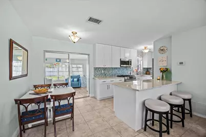 2872 SE Wiltshire Terrace, Port Saint Lucie, FL 34952 - Photo 8