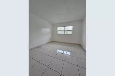 1201 SW 52nd Avenue #202-2, North Lauderdale, FL 33068 - Photo 8