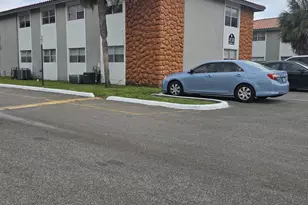1201 SW 52nd Ave, North Lauderdale, FL 33068 - Photo 32