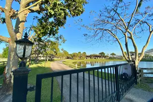 5110 S Shore Blvd, Wellington, FL 33449 - Photo 2