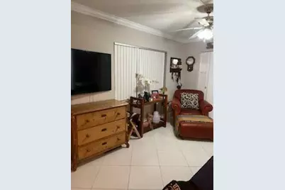2856 S Garden Dr S #112, Lake Worth, FL 33461 - Photo 4