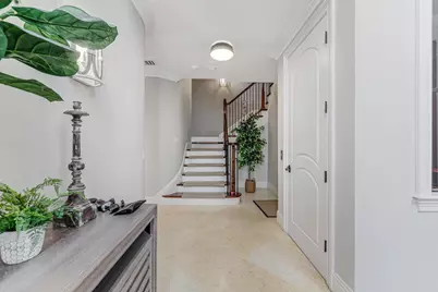 170 Isle Of Venice Drive, Fort Lauderdale, FL 33301 - Photo 6