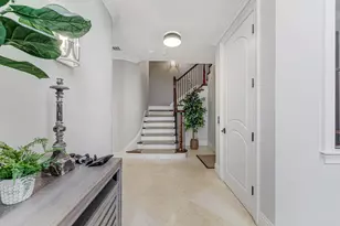 170 Isle of Venice Dr, Fort Lauderdale, FL 33301 - Photo 6