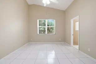 1495 SW 105th Ave, Pembroke Pines, FL 33025 - Photo 26