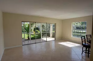342 Southwind Dr, North Palm Beach, FL 33408 - Photo 4
