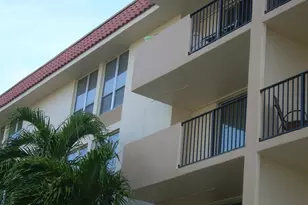 1000 Spanish River Rd, Boca Raton, FL 33432 - Photo 4