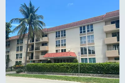 1000 Spanish River Road #3b, Boca Raton, FL 33432 - Photo 1