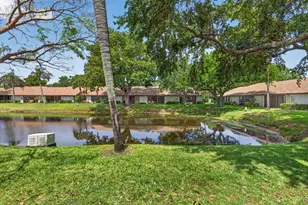 3302 Carambola Cir S, Coconut Creek, FL 33066 - Photo 24