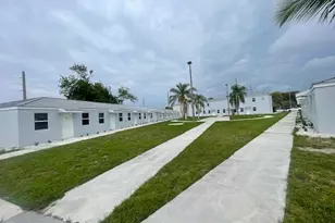 4393 Windsor Ave, West Palm Beach, FL 33407 - Photo 4