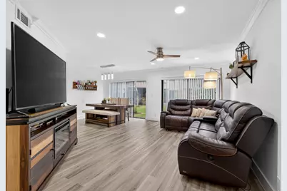 1672 Cypress Pointe Drive #1a, Coral Springs, FL 33071 - Photo 4