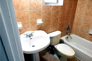 3640 NW 39th St, Lauderdale Lakes, FL 33309 - Photo 16