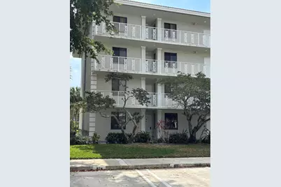 2561 Village Boulevard, West Palm Beach, FL 33409 - Photo 2