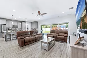 2025 SE South Buttonwood Dr, Port Saint Lucie, FL 34952 - Photo 28