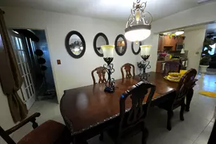 637 Dogwood Rd, West Palm Beach, FL 33409 - Photo 10