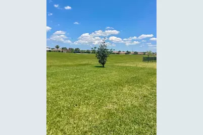 10657 SW Vasari Way, Port Saint Lucie, FL 34987 - Photo 8