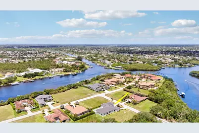 179 SE Via Terra Bella, Port Saint Lucie, FL 34952 - Photo 32