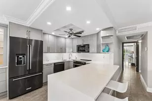 1027 Farnham O, Deerfield Beach, FL 33442 - Photo 4