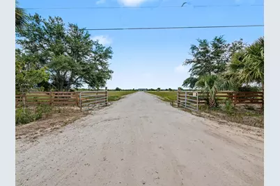 9480 Carlton Road, Port Saint Lucie, FL 34987 - Photo 6