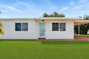 1045 NW 73rd Ave, Margate, FL 33063 - Photo 2
