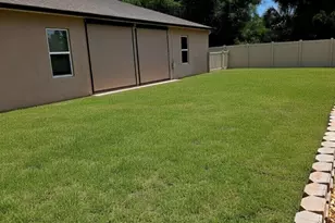 1662 SE North Blackwell Dr, Port Saint Lucie, FL 34952 - Photo 6