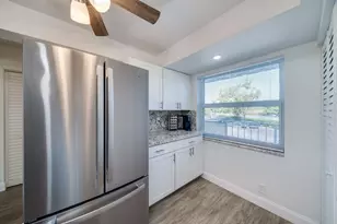 7608 NW 18th St, Margate, FL 33063 - Photo 8