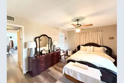 228 Canterbury J, West Palm Beach, FL 33417 - Photo 10