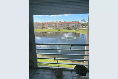 9620 Sunrise Lakes Boulevard #304, Sunrise, FL 33322 - Photo 8